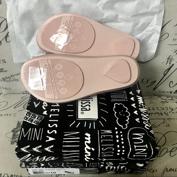 SOLD Mini Melissa Ultragirl Mini Cat - Picture 4 of 6